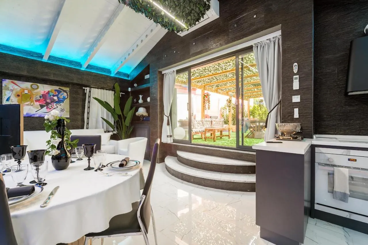 The Garden Regency Villa Rome