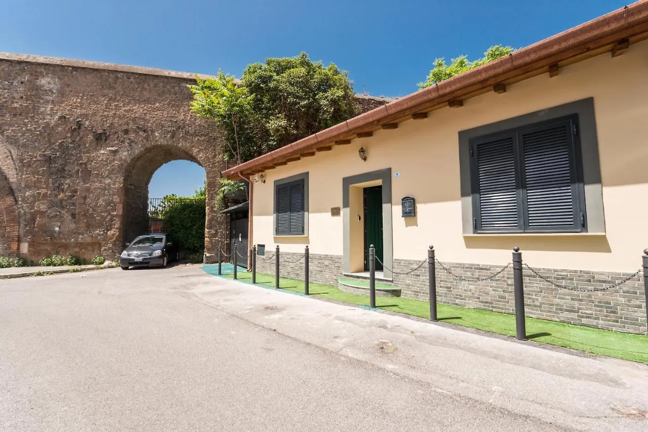 The Garden Regency Villa Rome